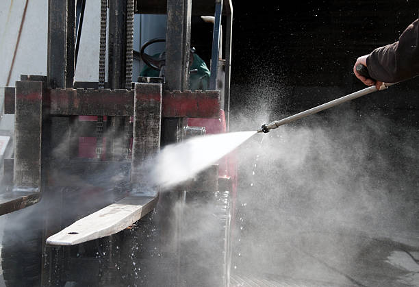 Best Parking Lot and Garage Cleaning  in Surfside, FL